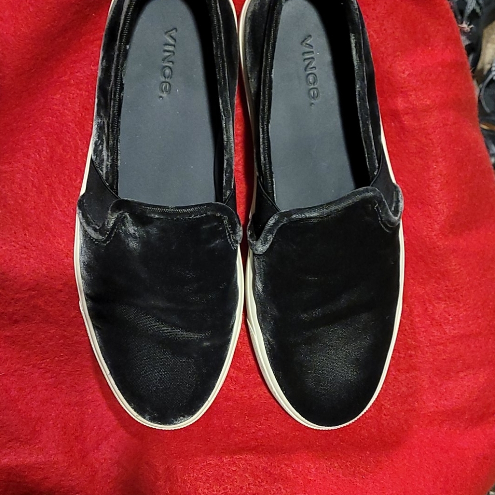 Vince slip on black velvet material